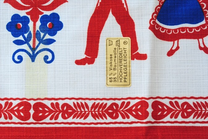 ドイツ デッドストック 民族衣装プリント ランチョンマット 43ｘ29cm  チロリアン テーブルクロス テーブルリネン